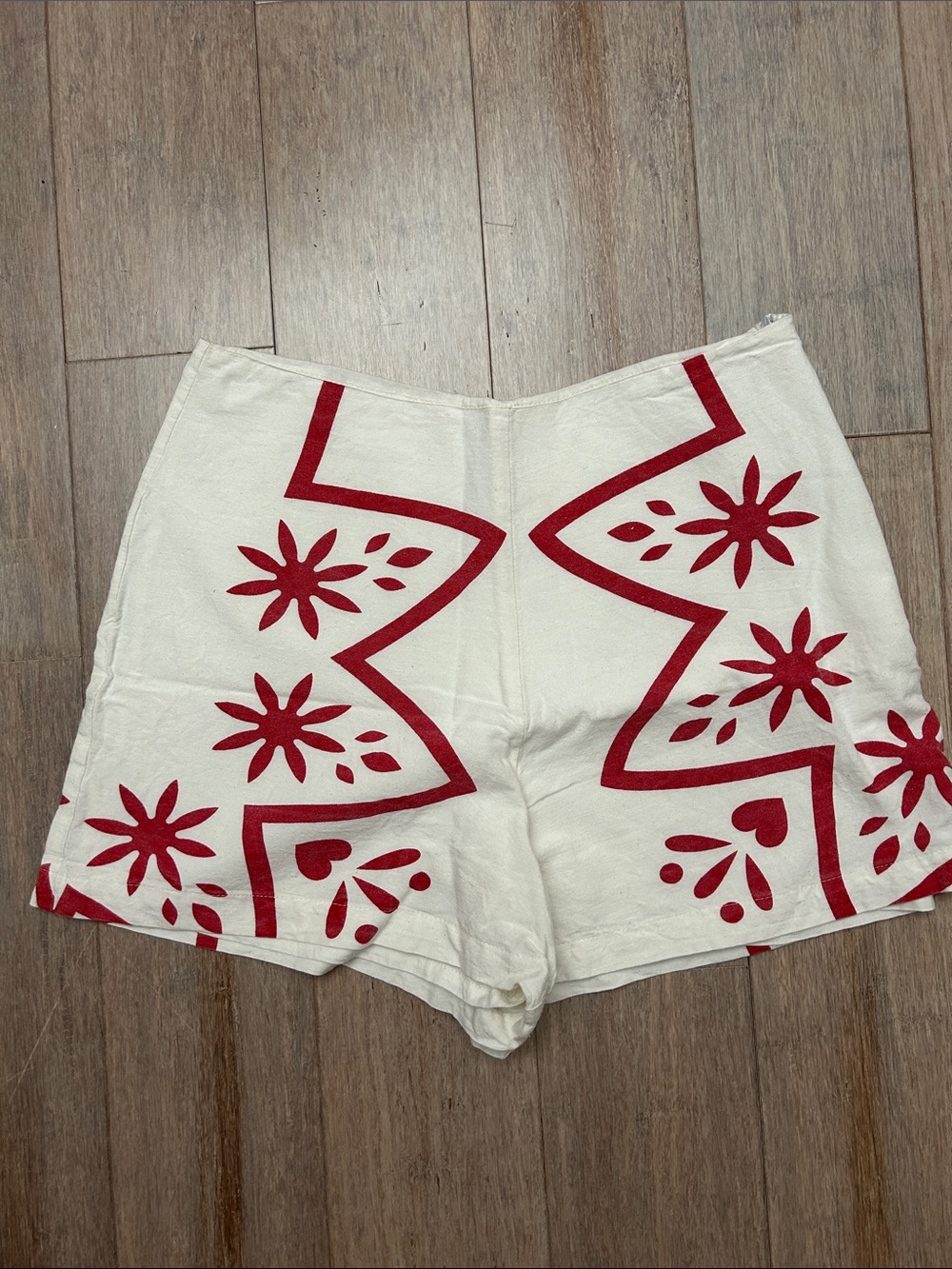 White & Red Floral High-Waist Women’s Shorts